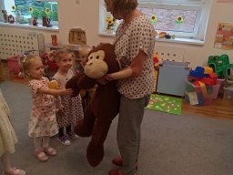 2025-09-15 Powitanie z małpka Iwoną